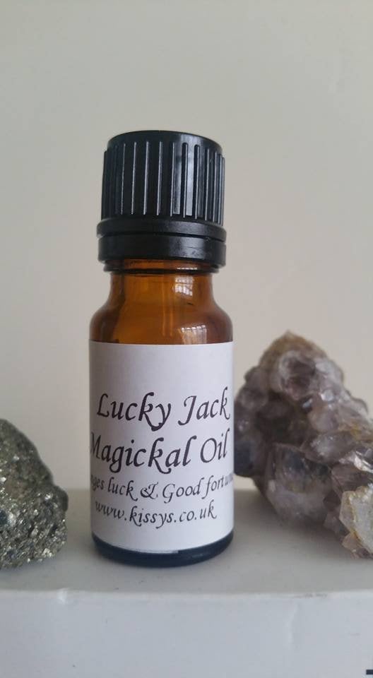 Kissys Lucky Jack Magickal Oil - Hoodoo - Wiccan - Magick - With Herbs and Roots.- Use for Luck and Good Fortune.