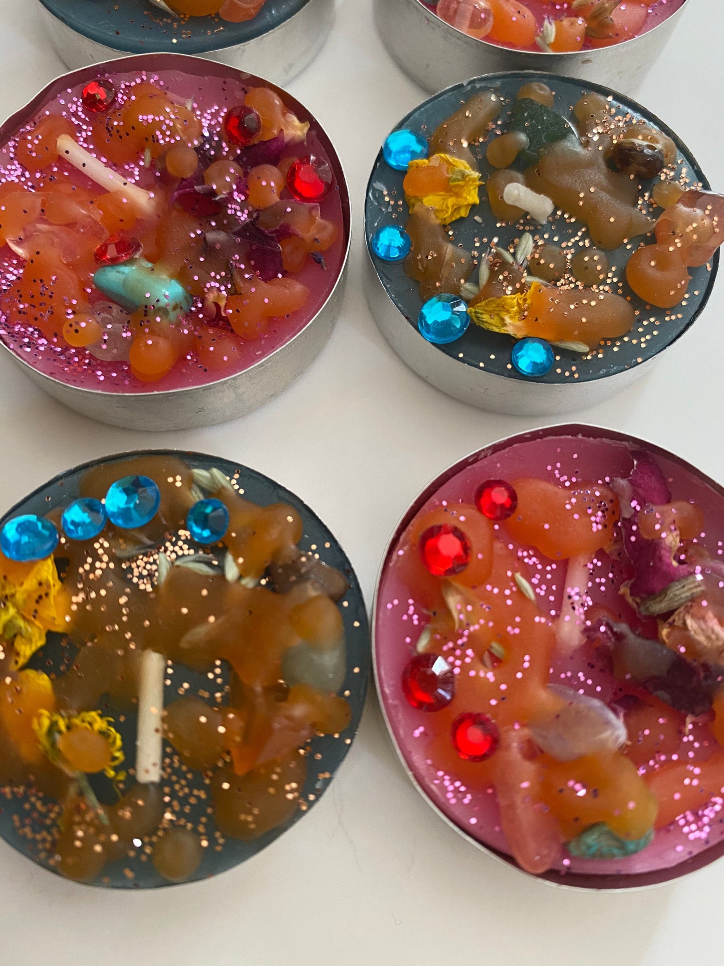 6 x Alter Offering Candles Connect with Saints, use for Novenas and Prayer Work - With Herbs, Gemstones and Roots.