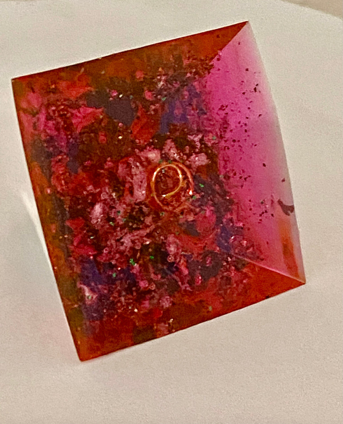 Shungite Orgonite Pyramid: EMF Protection, Crystals, Copper (5x5cm)