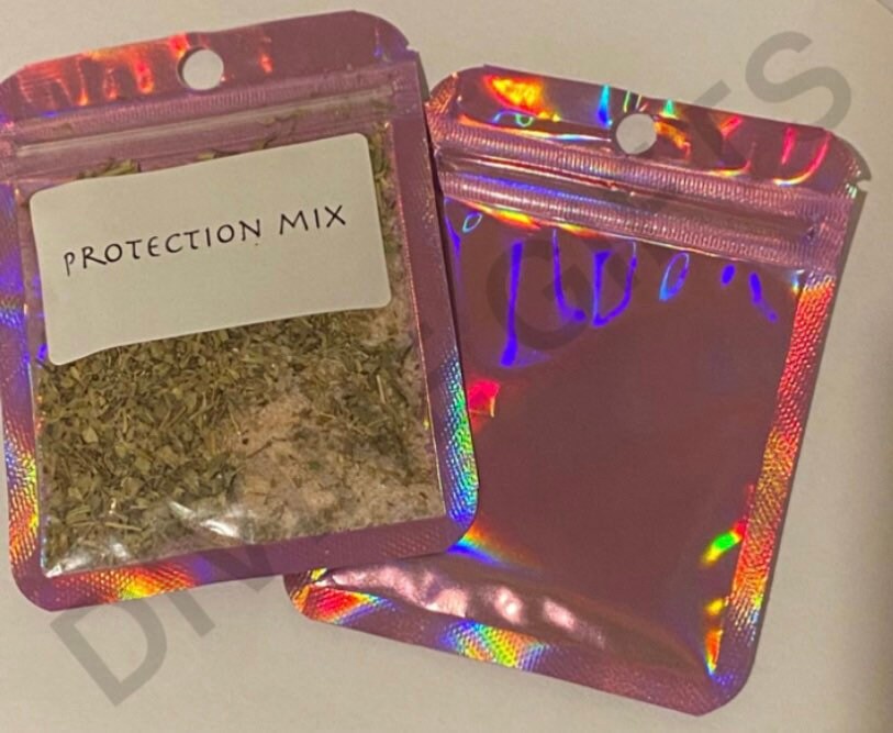 Hoodoo Protection Mix: Handmade Magickal Blend (20g Sachet)