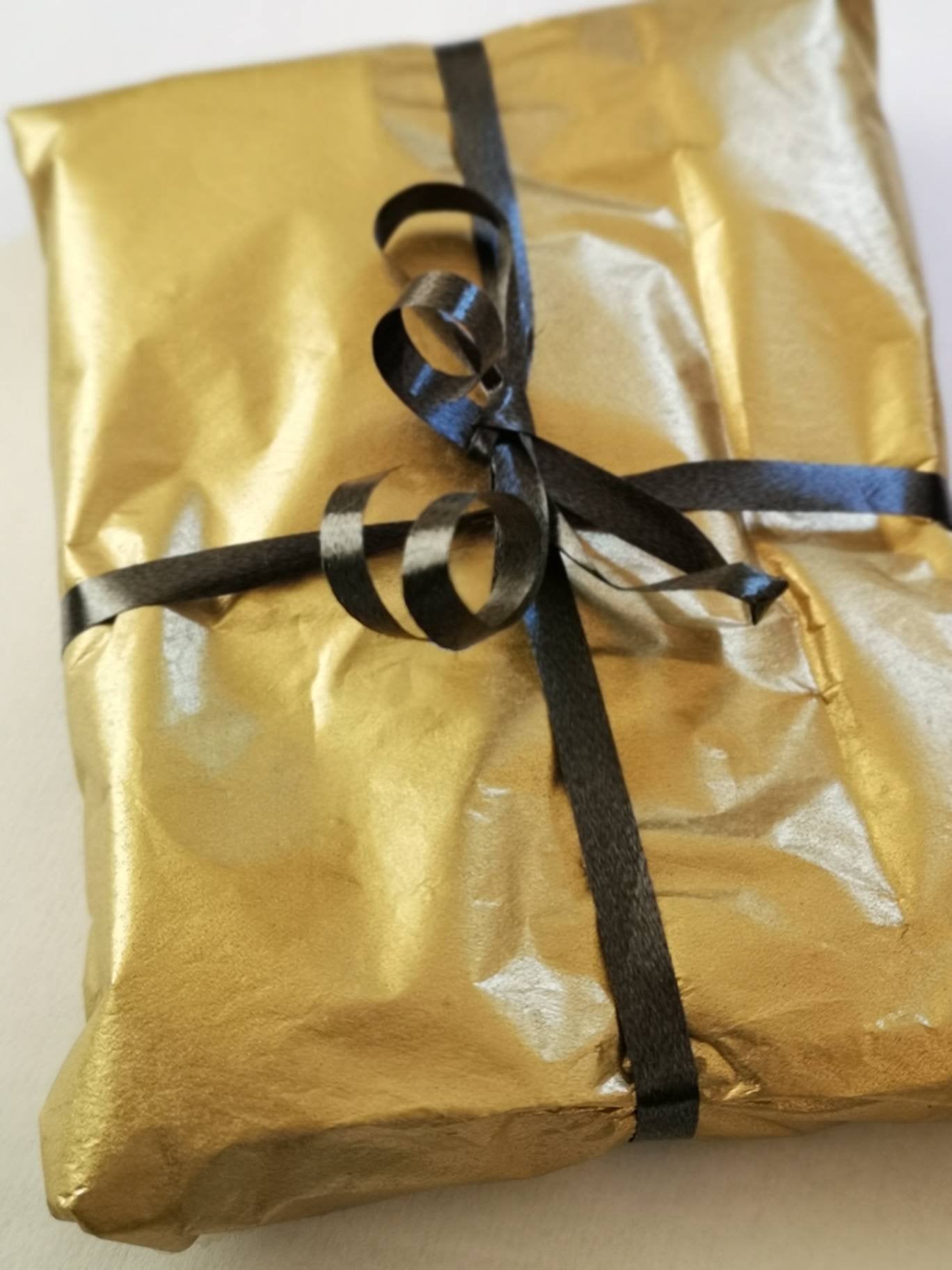 6 Coconut and Lemon Tealight Candles - Gift Set, Wrapped in Gold Paper.