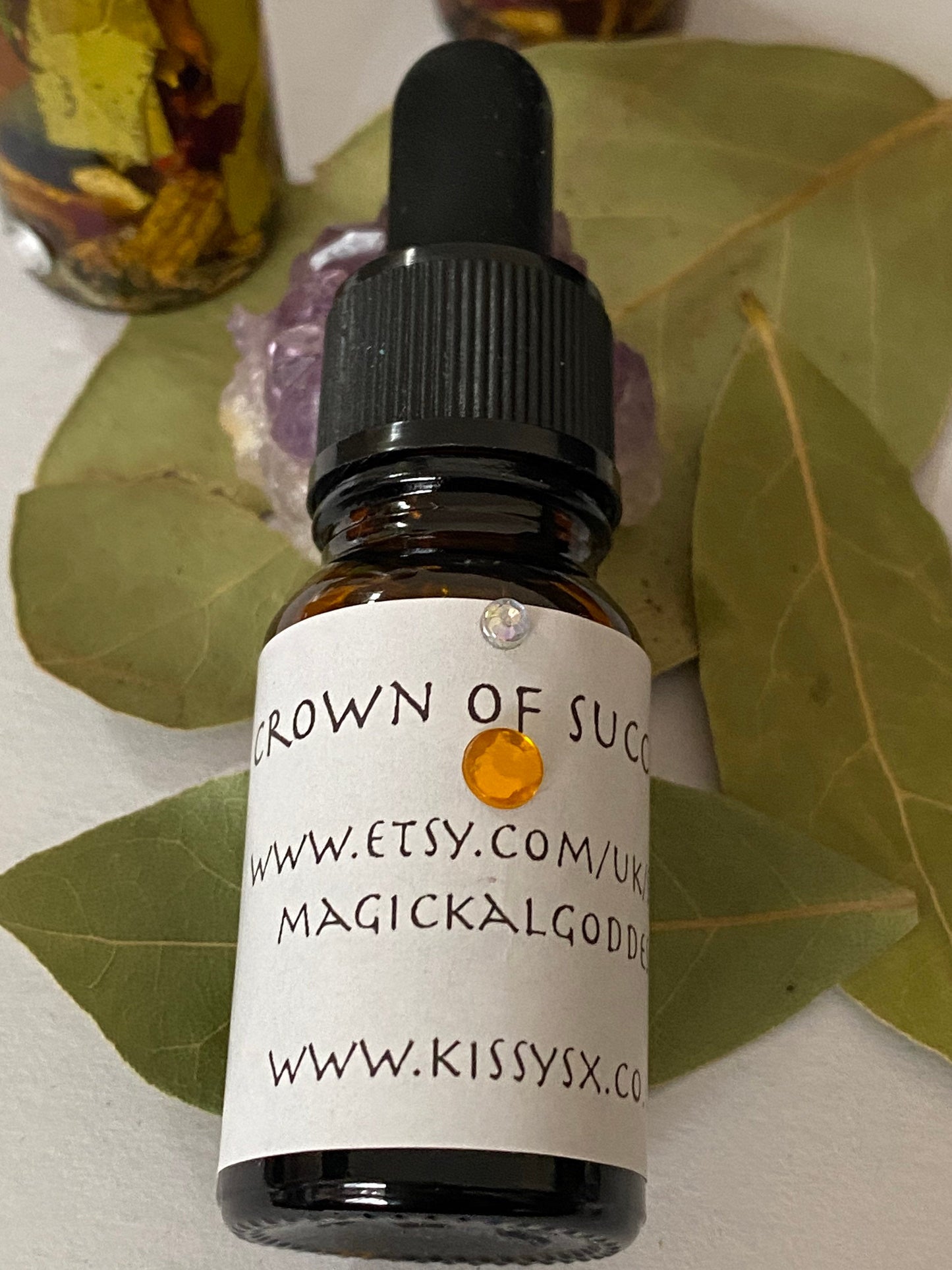 Crown of success  Hoodoo Oil 10ml Dropper Bottle. - Helping you With Success.