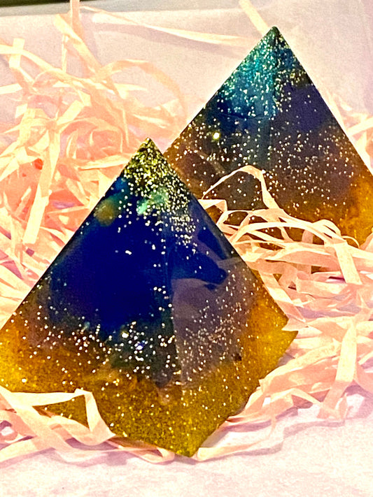 Pyramid Crystal Orgone Resin Gift custom Keepsake, Paper weight.